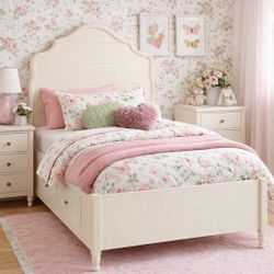 Pottery Barn Kids - Twin Juliette Storage Bed (white)