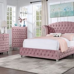 Brand New Pink Velvet 4pc Queen Bedroom Set (Available In Twin Size)