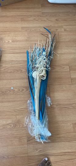 Fake Flowers. Water Bottle And Purses 7.00 DOLLARS EACH