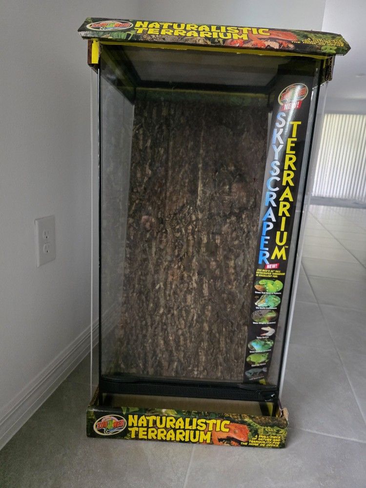 Naturalistic Terrarium 18×18×36 Reptile Tank