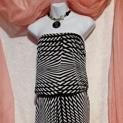 Mlle Gabrielle Ladies Black /White Geo Jumper