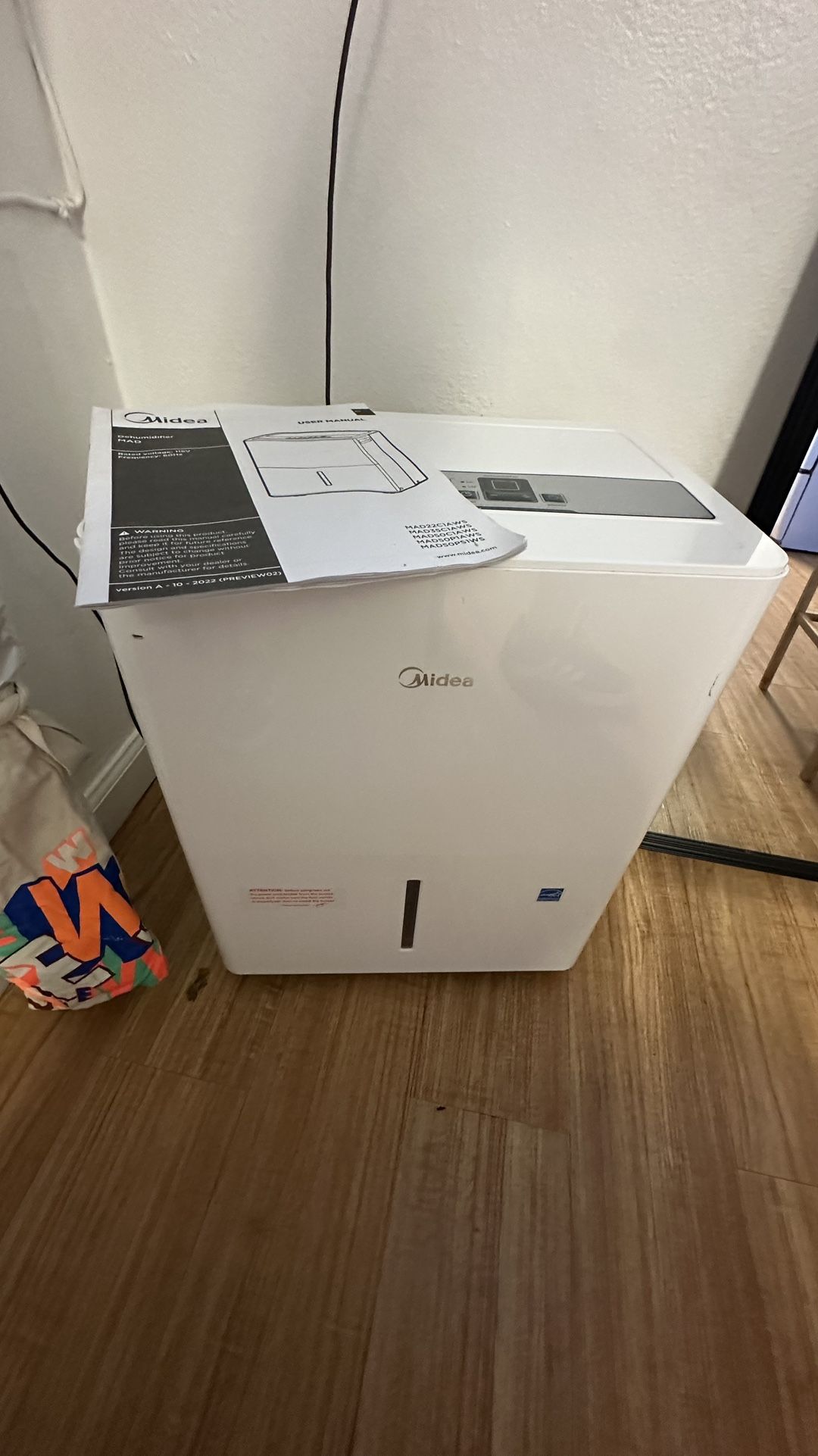 Dehumidifier Midea