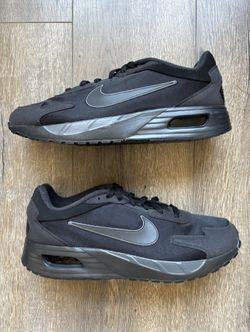 Nike Air Max Solo Triple Black Mens Size 11
