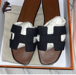 Hermes sandals
