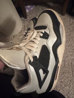Air Jordan 4 Retro “Midnight Navy” Colorway