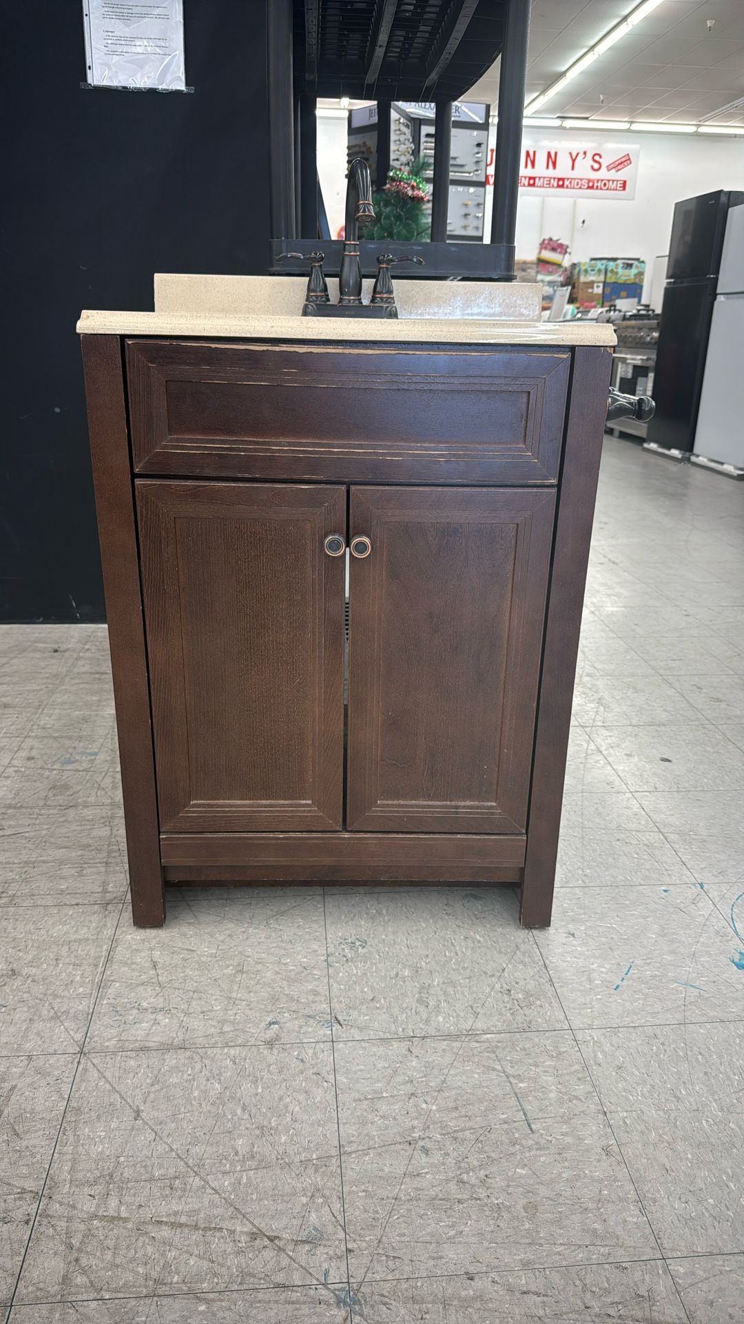 24” Vanity With Faucet And Toilet Paper Holder