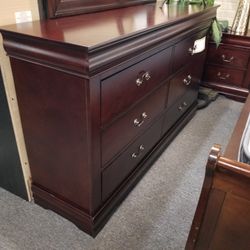 Brand New Dark Cherry Or Black Dresser (57.3" W
×
15.5" D
×
33.3" H)