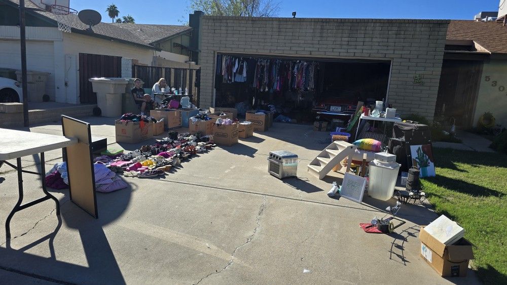 Free Garage Sale