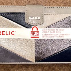 Relic Brand Tri-Tone RFID Wallet