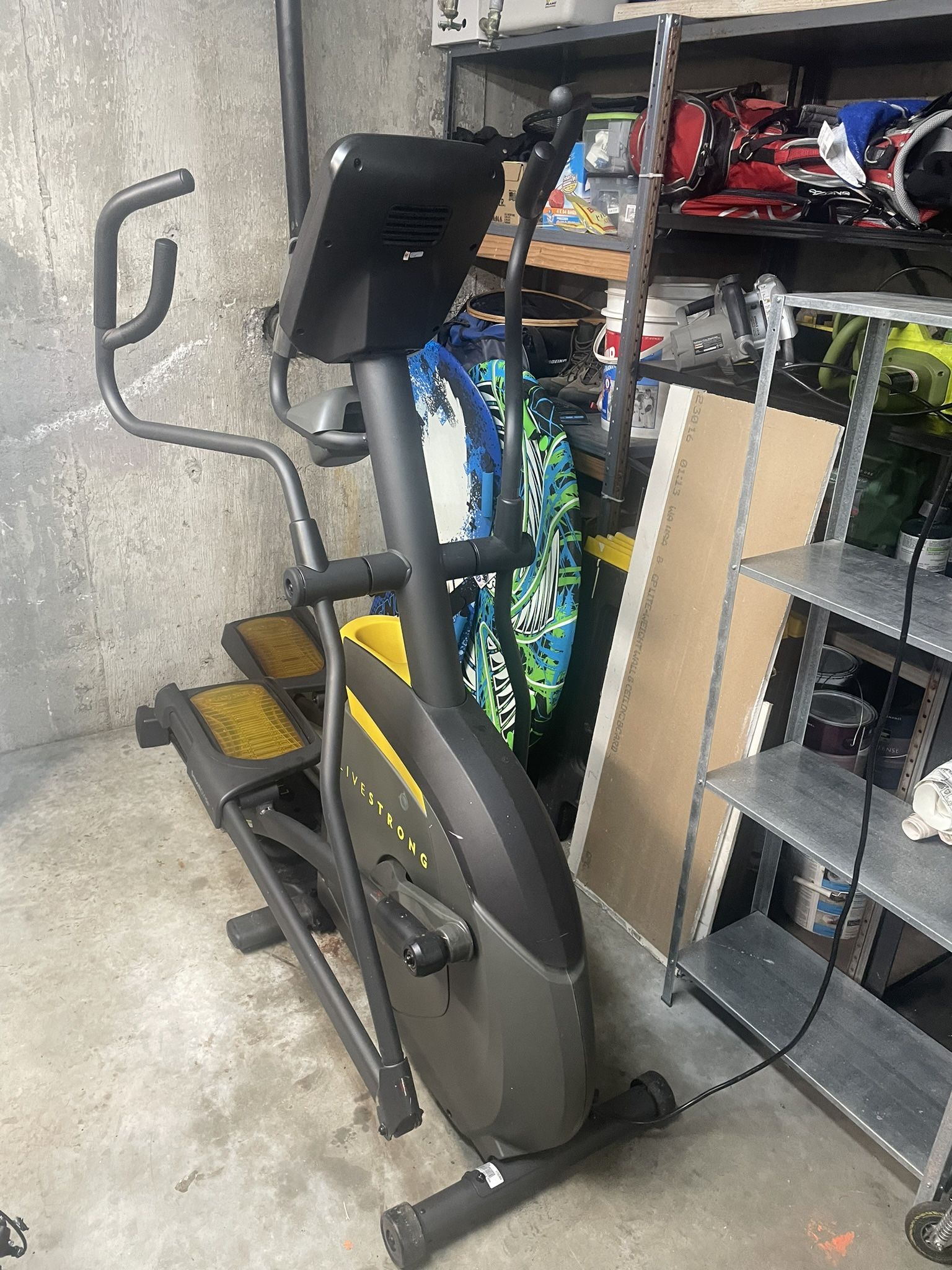 Free Elliptical