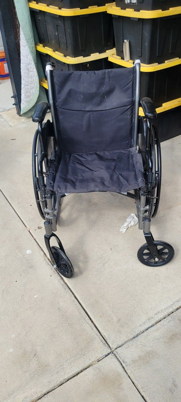 Joy 3 Wheels Chair Good Shape...