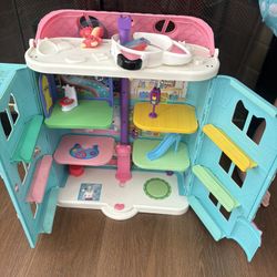 Gabys Doll House 