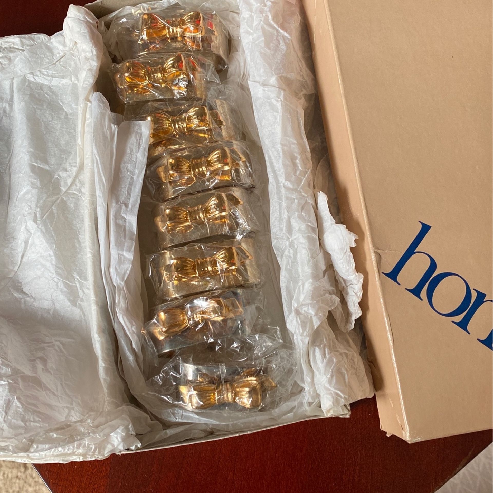 VTG Silver Plated Oval Napkin Rings with Gold Toned Bows Set of 8