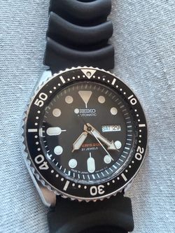 Seiko SKX007K1 Diver's Watch 200M Automatic Black Men's Watch From Japan