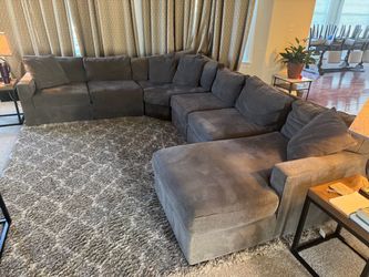 Large Gray Fabric Sectional Sofa with Chaise