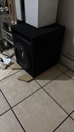 10 inch ct sounds sub with box