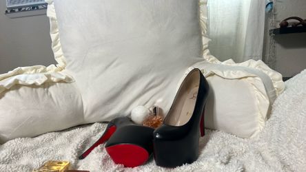 Christian Louboutin Heels tall size  38   7 in Women shoes