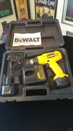 DeWalt adjustable clutch driver drill