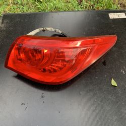 Infiniti Q50 Passenger Side Fender