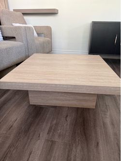 Low coffee table