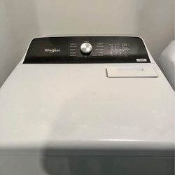 Less Than A Year Old Washer And Dryer 