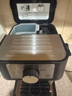 DeLonghi coffee maker