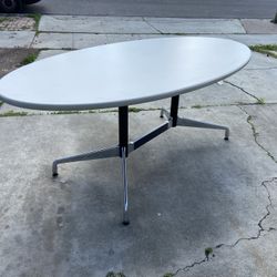 Vintage Herman Miller Aluminum  Segmented Base Oval Steelcase Top 78”/42”/29”