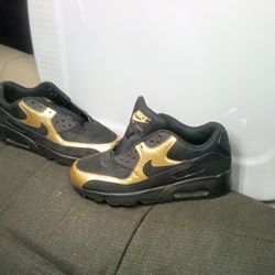 AirMax Nikes Sz7y