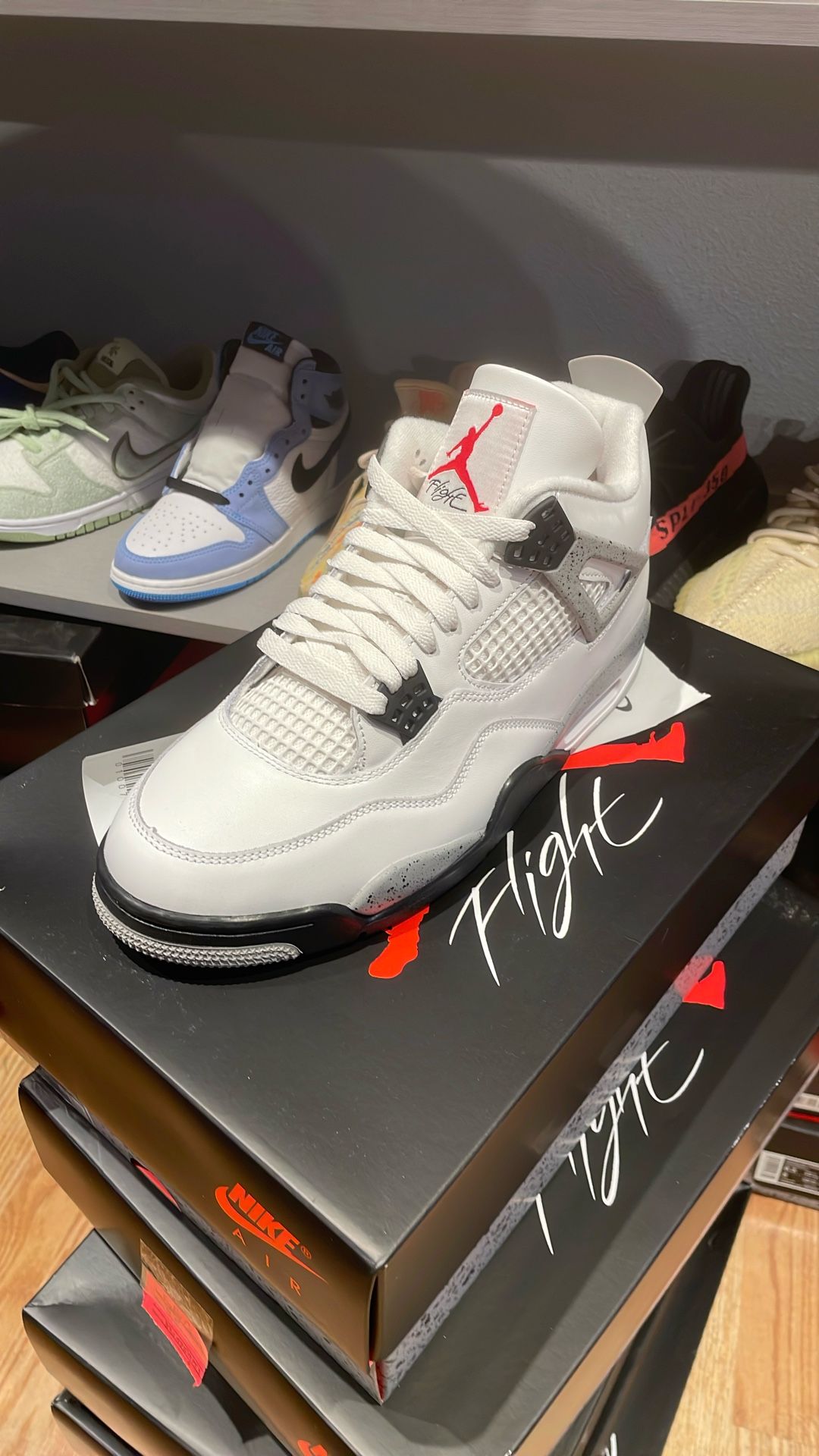 Jordan 4