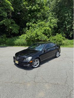 2014 Mercedes C300 4 Matic Luxury Sedan