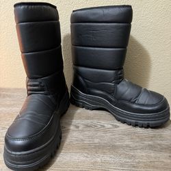 Men’s Snow Boots, Size 10