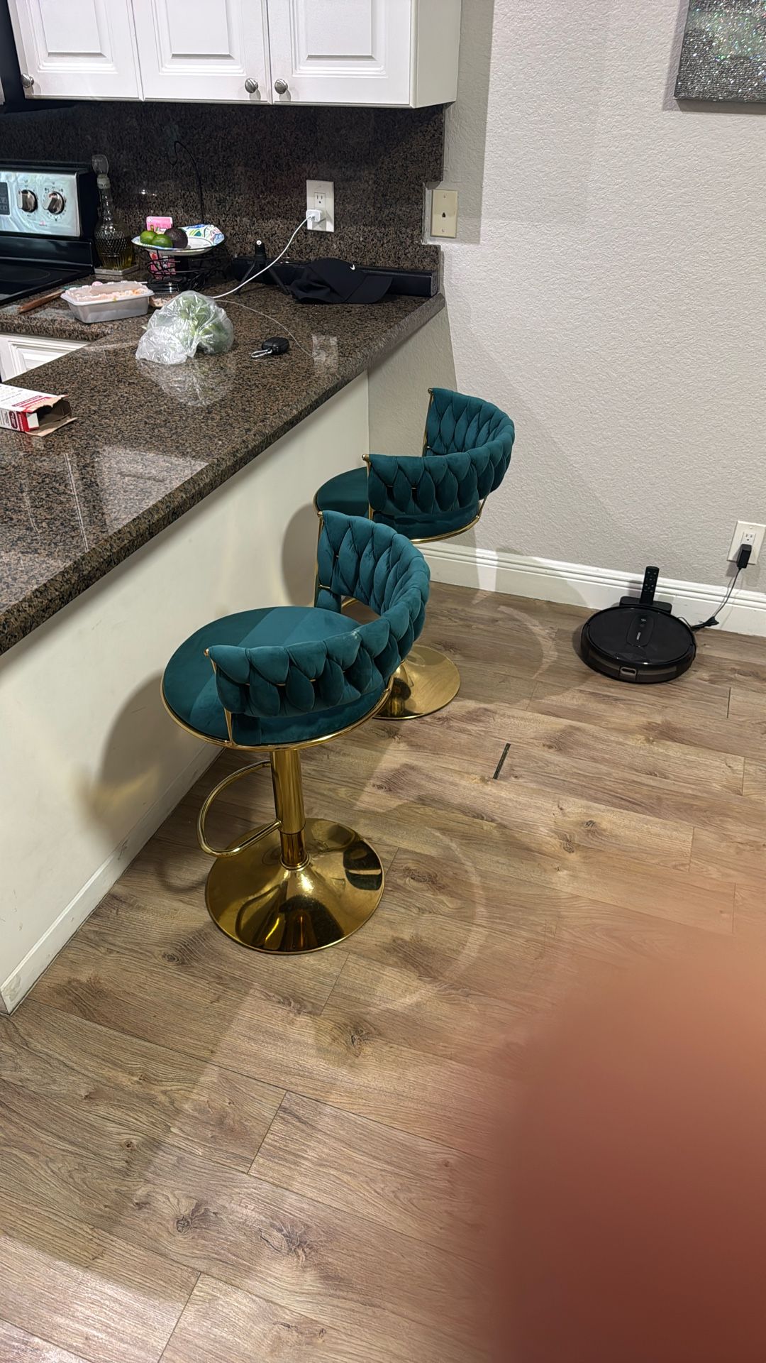 4 Bar Stool