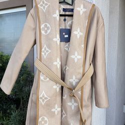 Louis Vuitton Belted Double Face Hooded Wrap Coat Size 34