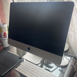 21.5” Apple iMac 