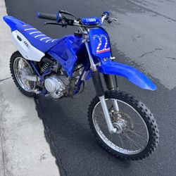 2002 Yamaha TTR125 Dirt Bike - 4 Stroke