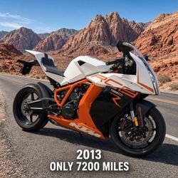 KTM RC8 1190 Motorcycle