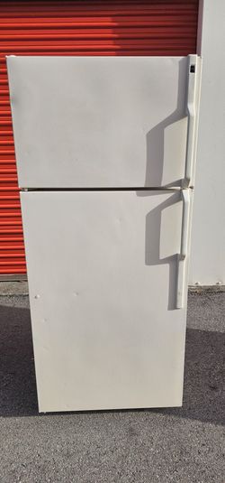 Hotpoint Fridge