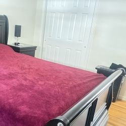 Queen Bed frame With Boxspring 