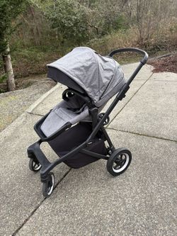 Thule Sleek Complete Double Stroller System + Bassinet, Nuna Adapter & Kickboard
