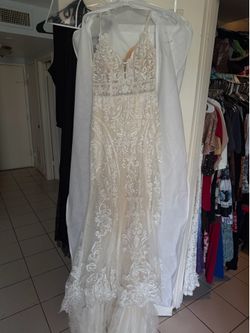 Leggenda Bridal Wedding Dress - Worn Once