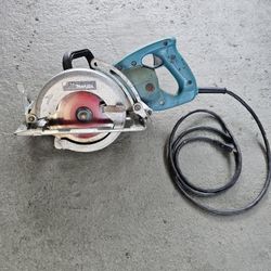 MAKITA TOOLS 7-1/4" HYPOID WORM DRIVE SAW #5277B, CIRCULAR SAW
