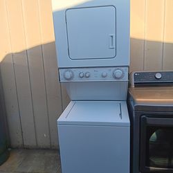 Lavadora y Secadora de gas marca Whirlpool