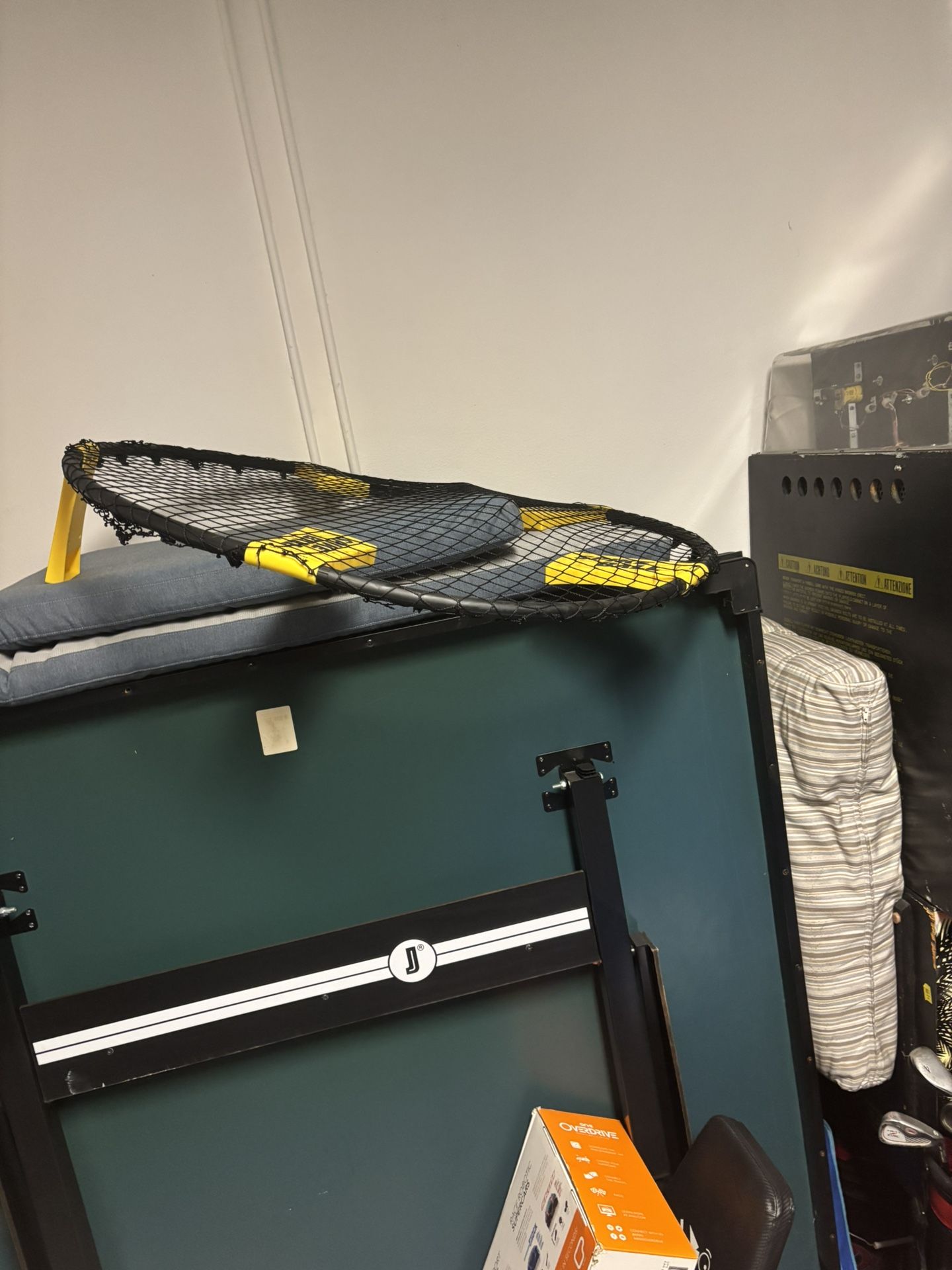 Brand New Spike Ball Net