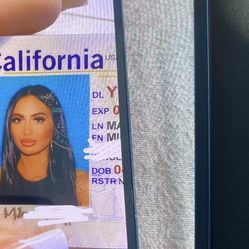 Issues?? HMU. Demveeh?? 