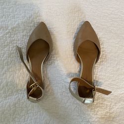 Women’s Flats Size 8