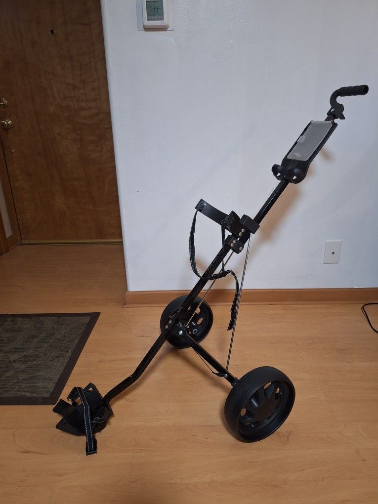 SILVER SCOT Golf Pull Cart / Good Condition/ Black / Works Well