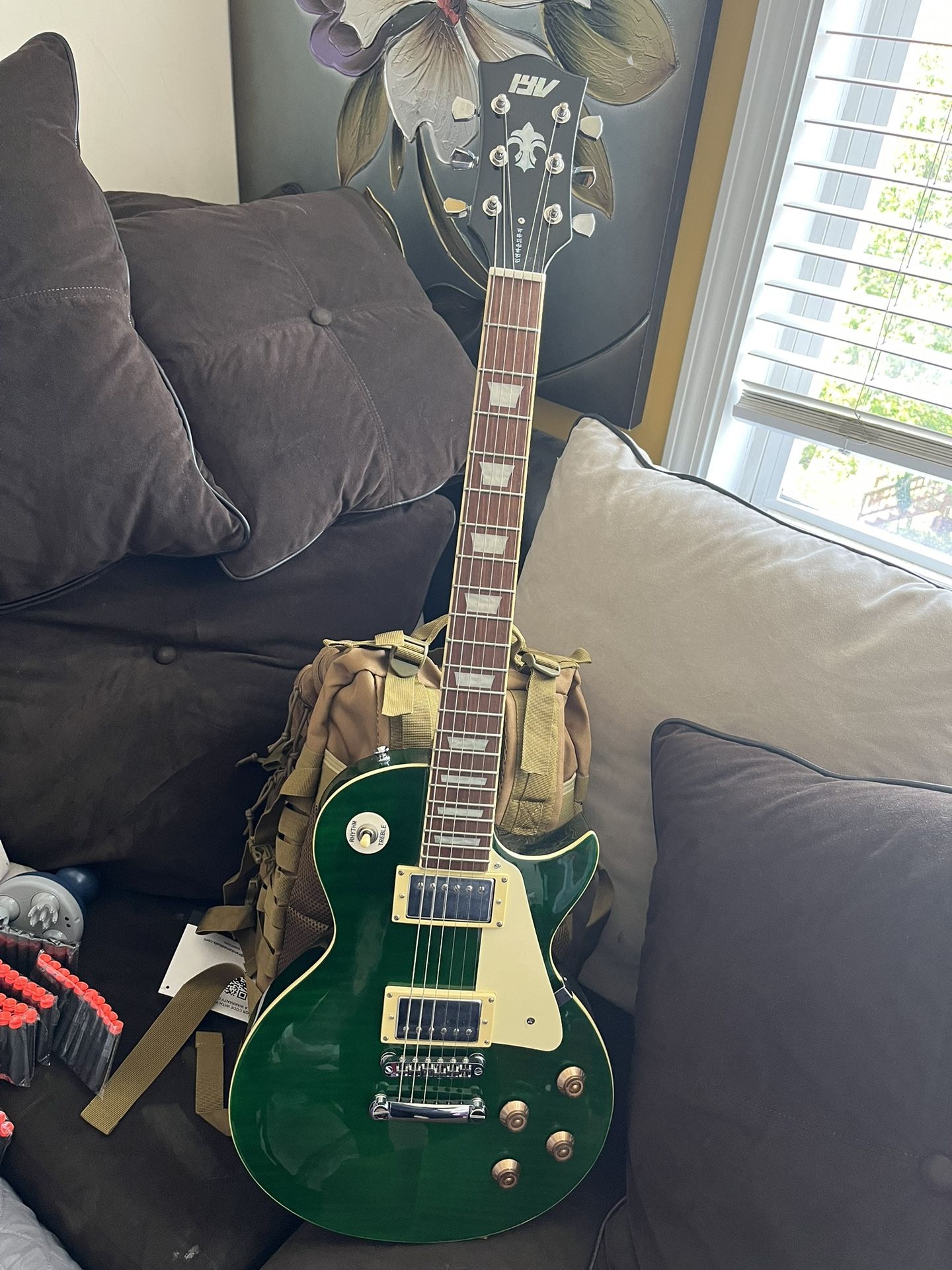 Electric guitar