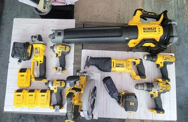 DeWalt 20V Cordless Power Tool Set