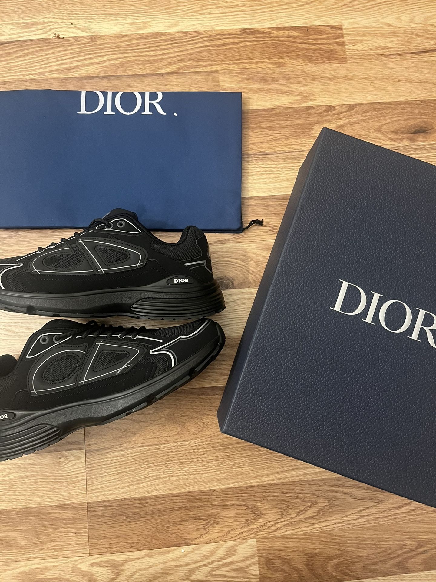 B30 Dior