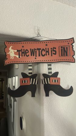 Halloween decor